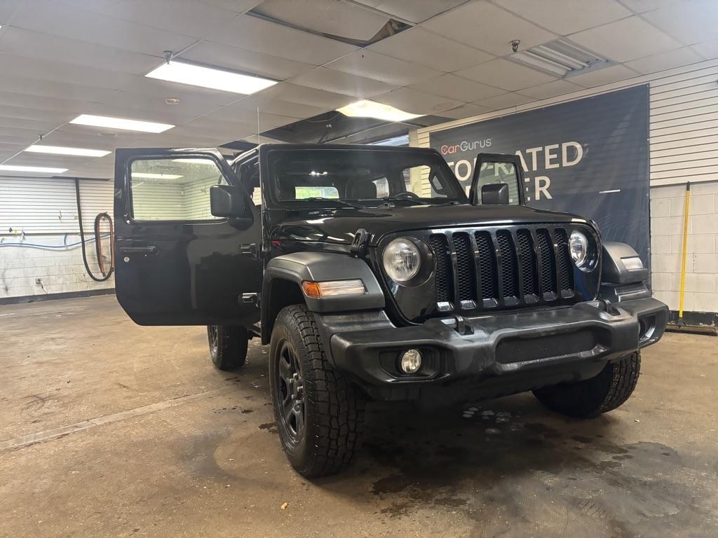 Jeep Wrangler Sport 4WD 2019