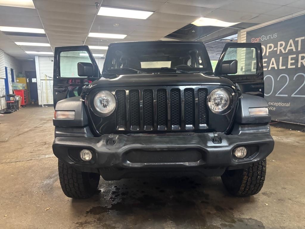 Jeep Wrangler Sport 4WD 2019