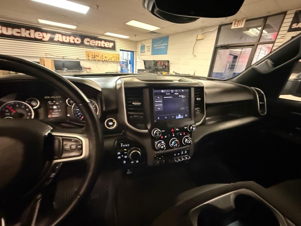RAM 1500 Big Horn Crew Cab LWB 4WD 2023