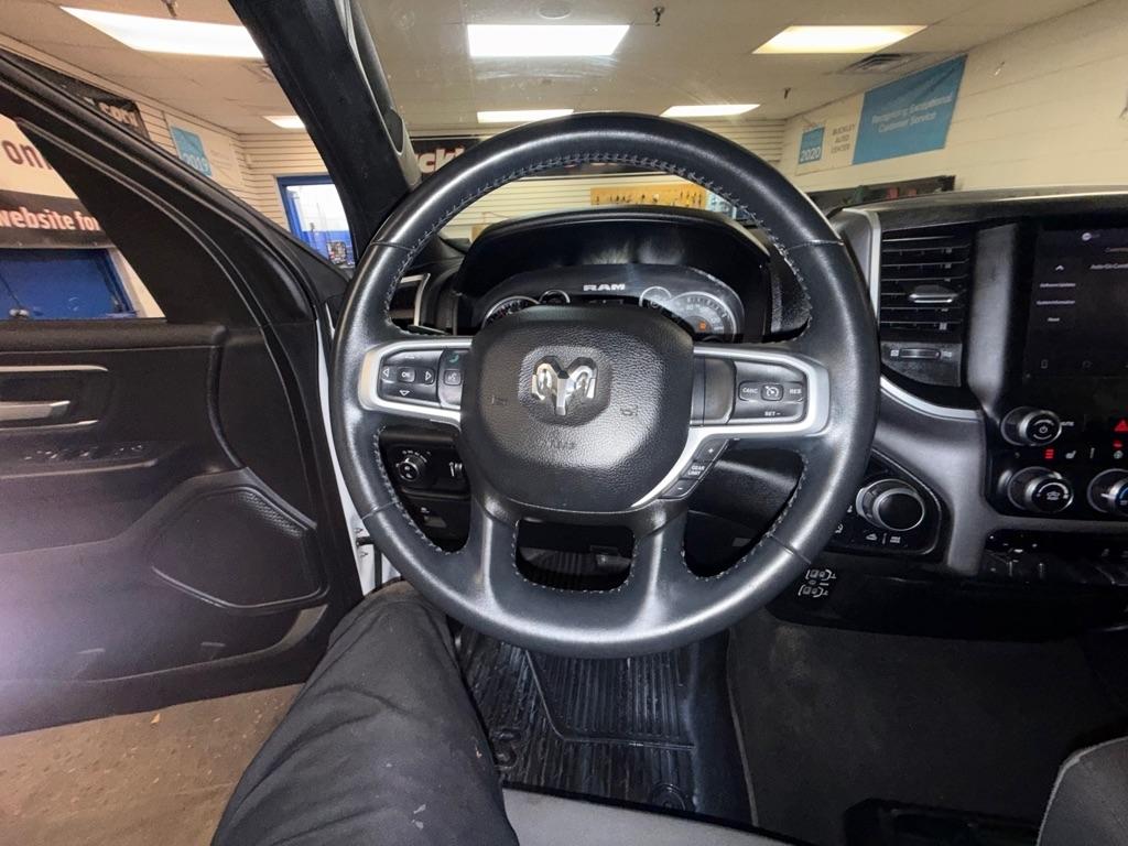 RAM 1500 Big Horn Crew Cab LWB 4WD 2023