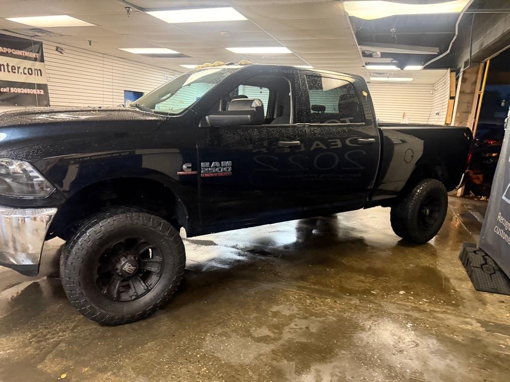 RAM 2500 Tradesman Crew Cab SWB 4WD 2013
