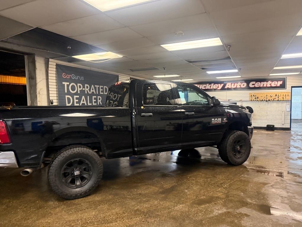 RAM 2500 Tradesman Crew Cab SWB 4WD 2013