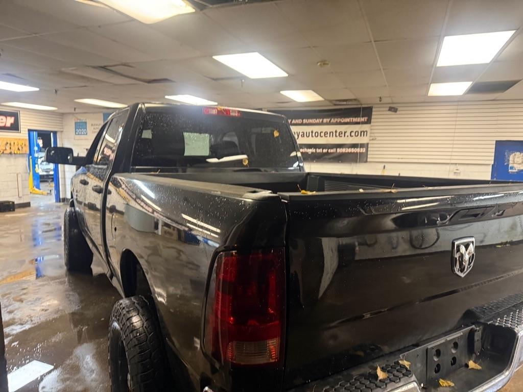 RAM 2500 Tradesman Crew Cab SWB 4WD 2013