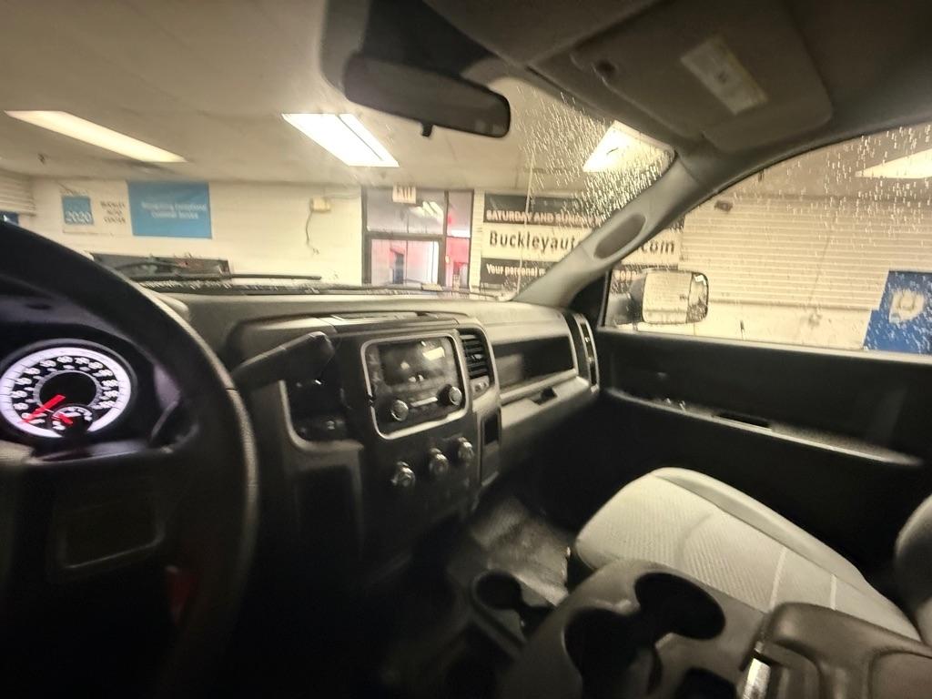 RAM 2500 Tradesman Crew Cab SWB 4WD 2013