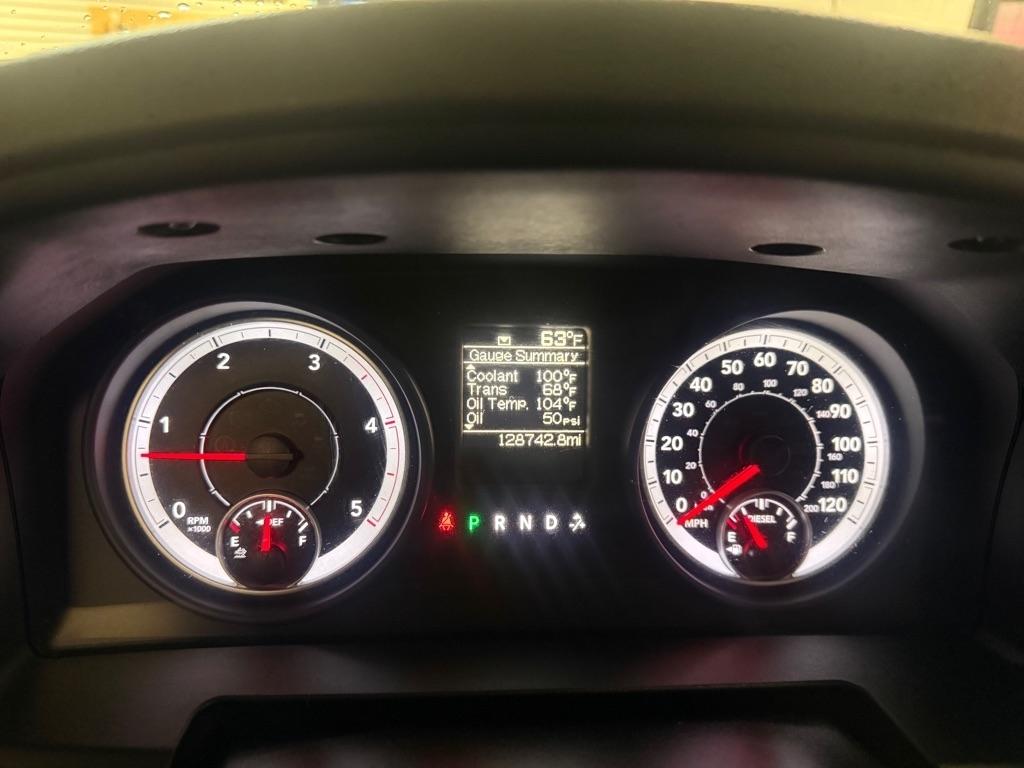 RAM 2500 Tradesman Crew Cab SWB 4WD 2013