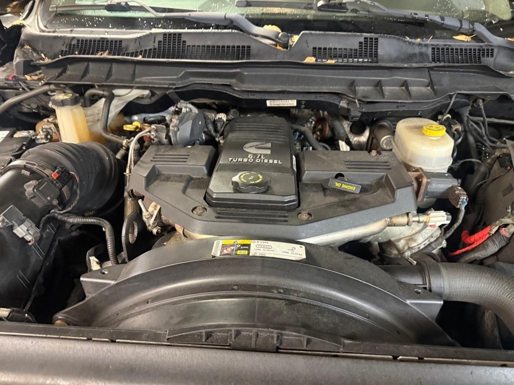 RAM 2500 Tradesman Crew Cab SWB 4WD 2013