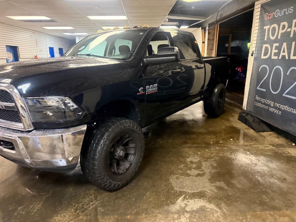 RAM 2500 Tradesman Crew Cab SWB 4WD 2013