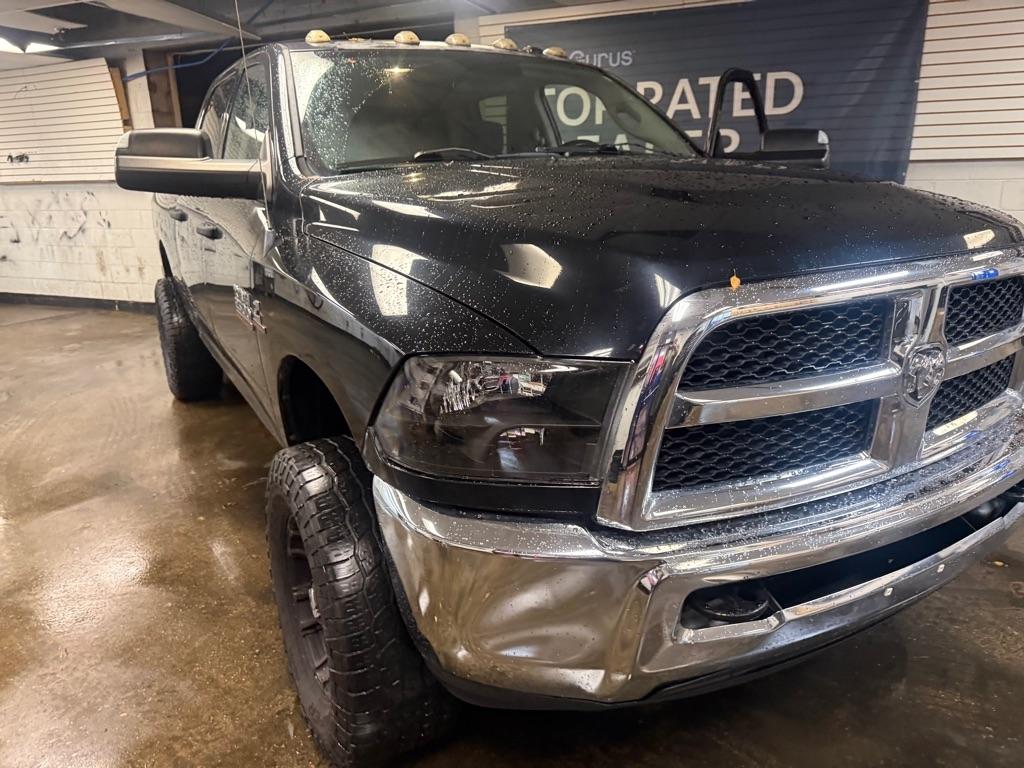 RAM 2500 Tradesman Crew Cab SWB 4WD 2013