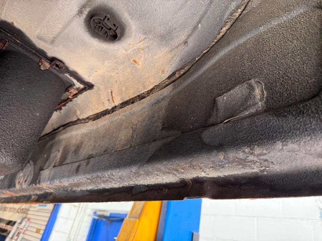RAM 2500 Tradesman Crew Cab SWB 4WD 2013