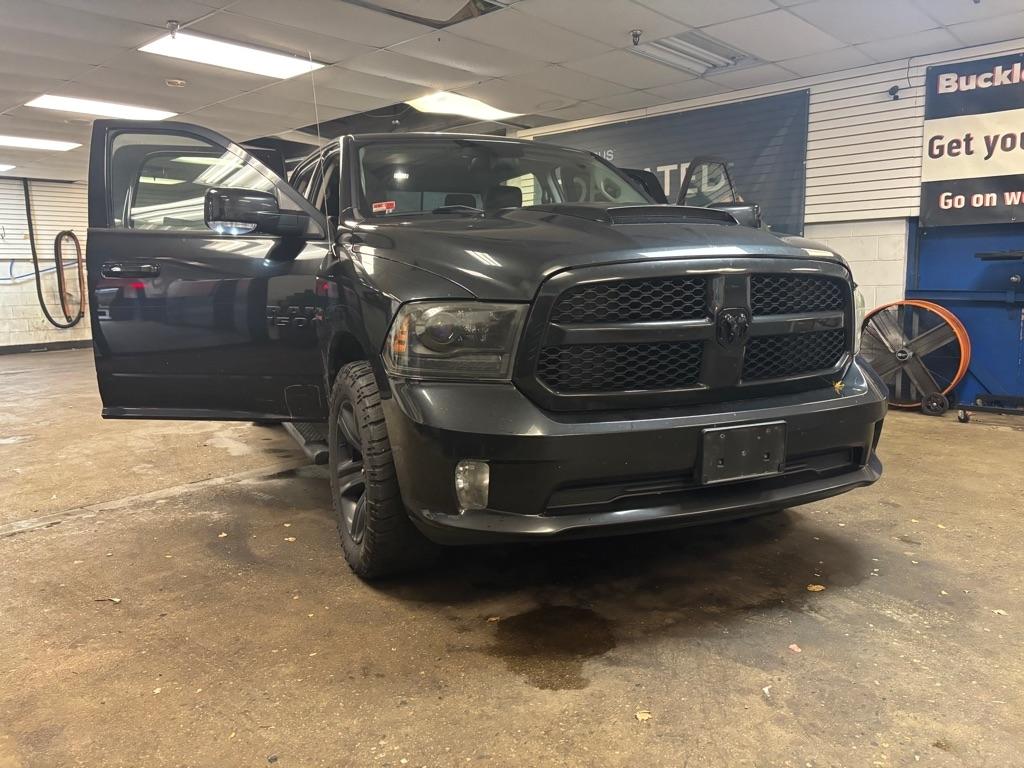 RAM 1500 Sport Crew Cab SWB 4WD 2018