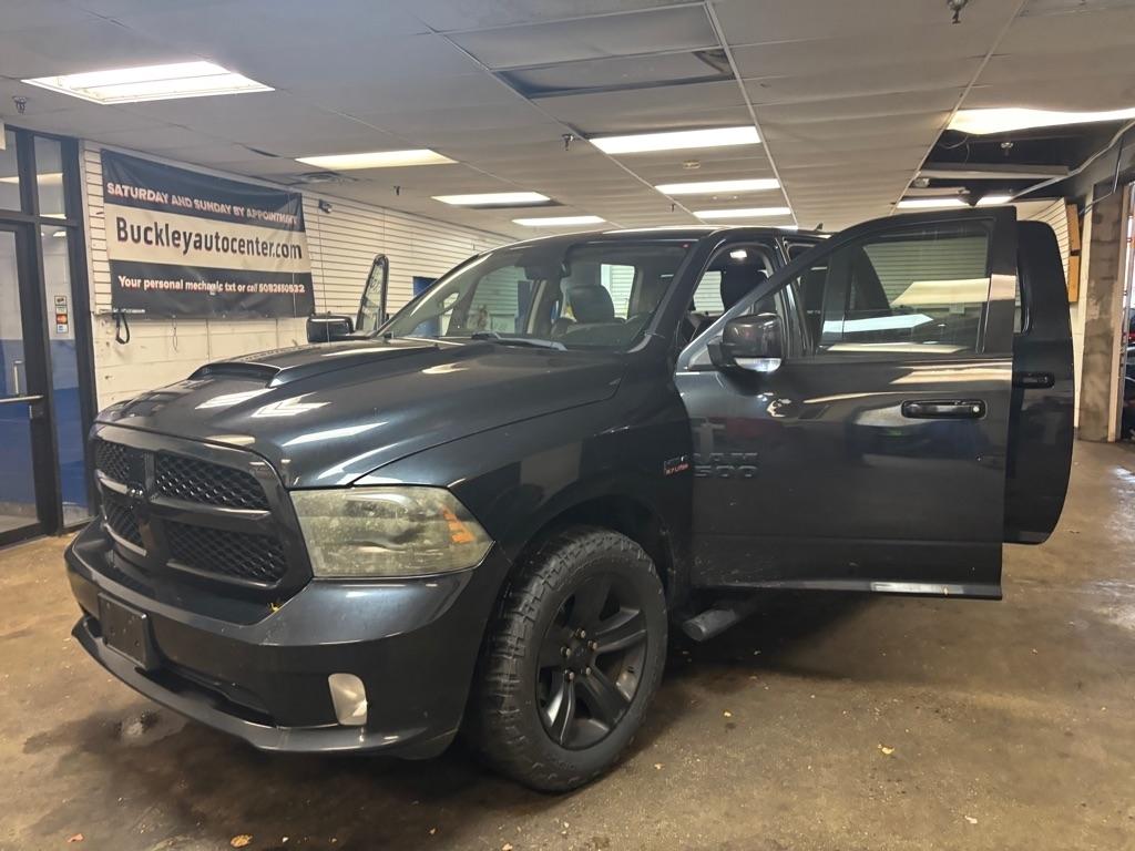 RAM 1500 Sport Crew Cab SWB 4WD 2018