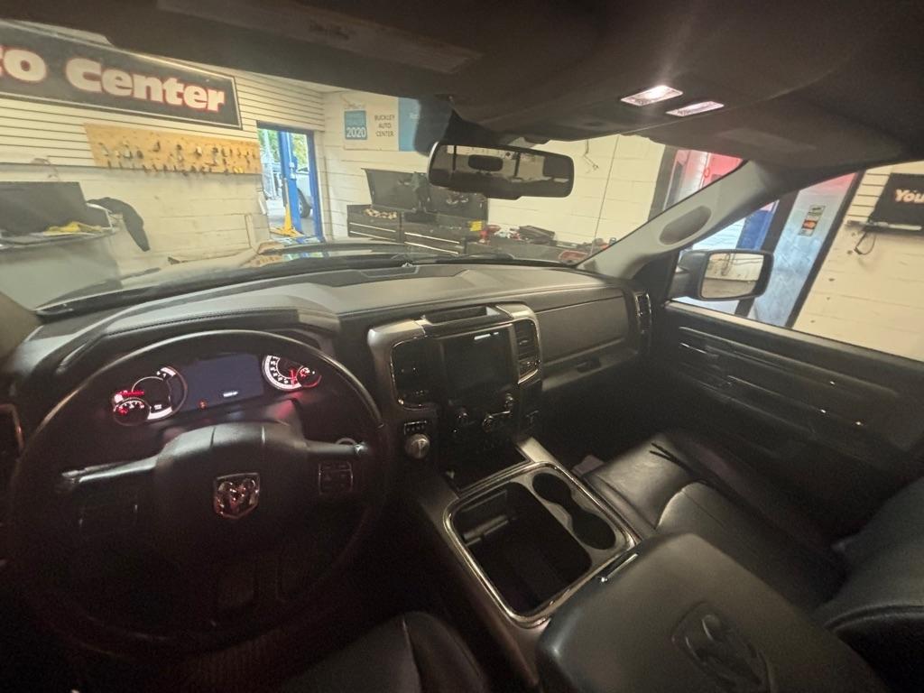 RAM 1500 Sport Crew Cab SWB 4WD 2018