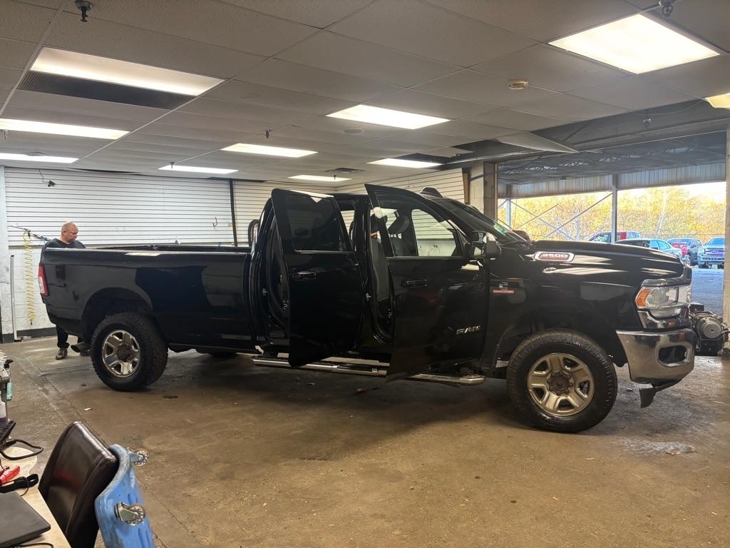 RAM 2500 Tradesman Crew Cab LWB 4WD 2021