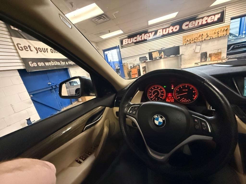 BMW X1 xDrive28i 2013