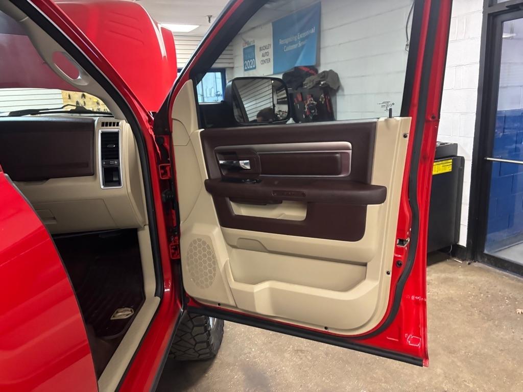 RAM 2500 SLT Crew Cab SWB 4WD 2013
