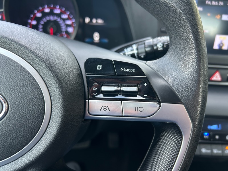 Hyundai Elantra SEL 2021