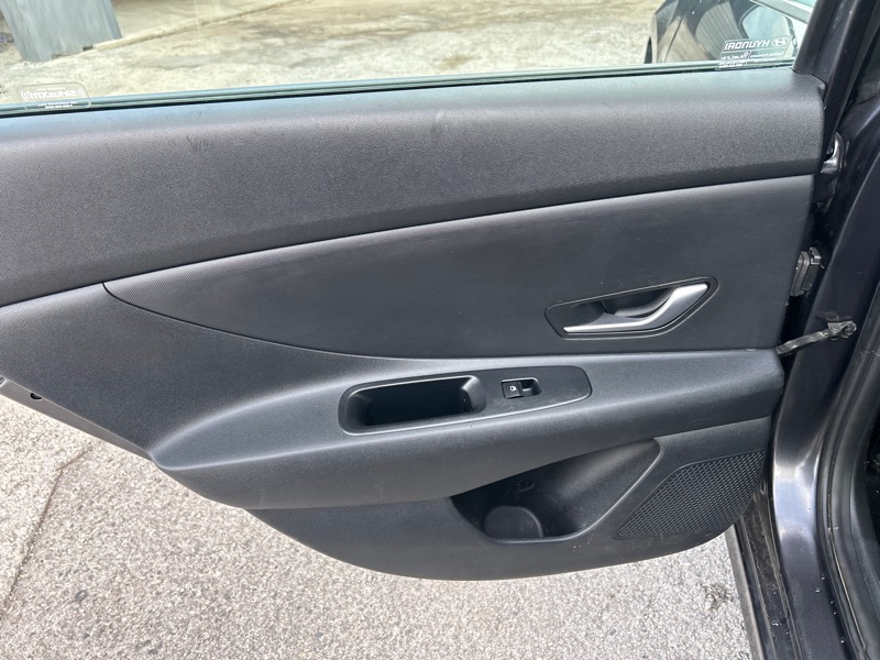 Hyundai Elantra SEL 2021