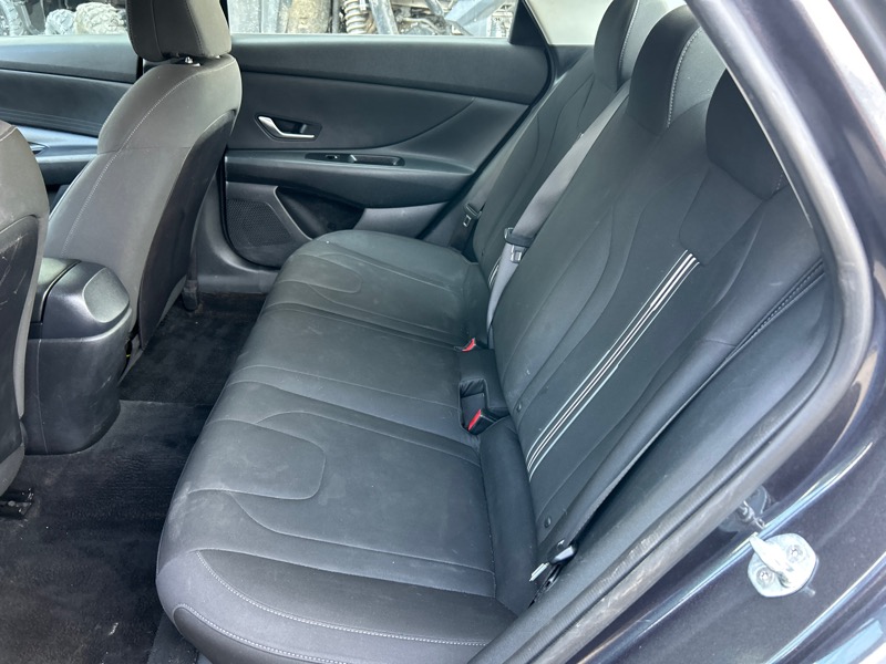 Hyundai Elantra SEL 2021