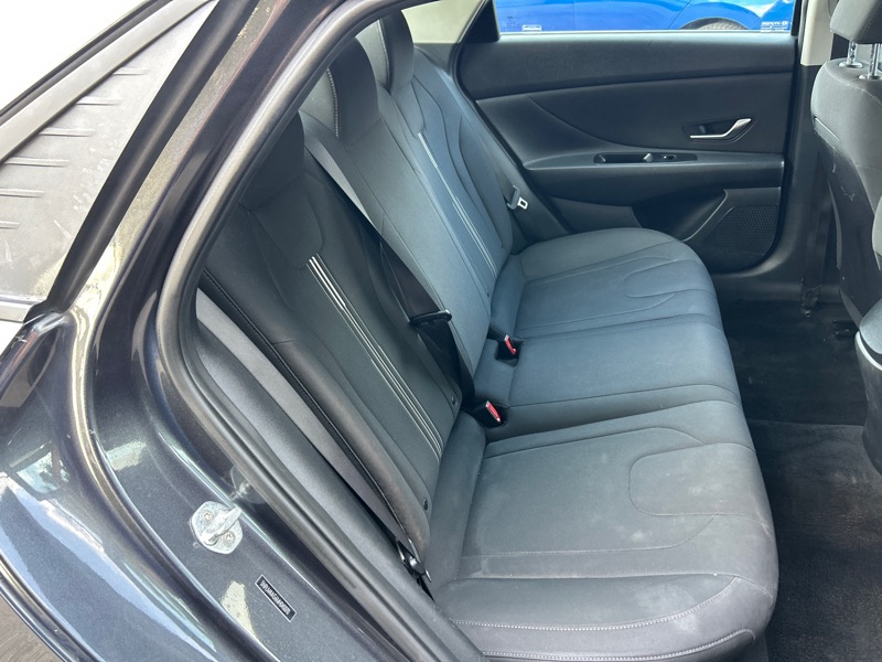 Hyundai Elantra SEL 2021