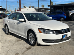 2015 Volkswagen Passat 