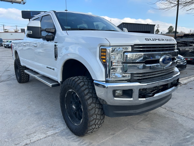 2018 Ford F-250 Lariat SuperCab 4WD **Rebuilt title**