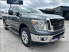 2017 Nissan Titan XD 