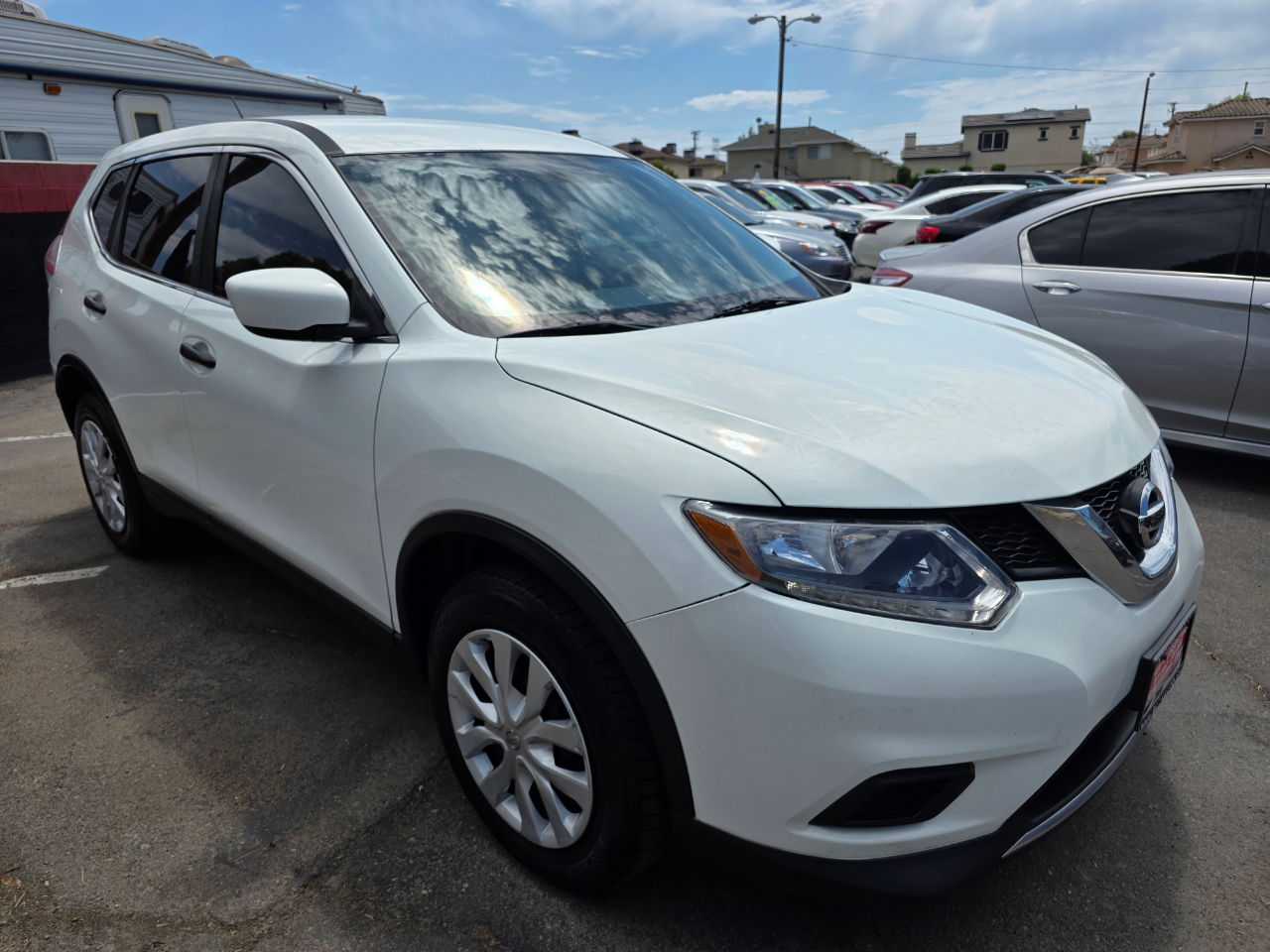 2016 Nissan Rogue SL AWD photo 3