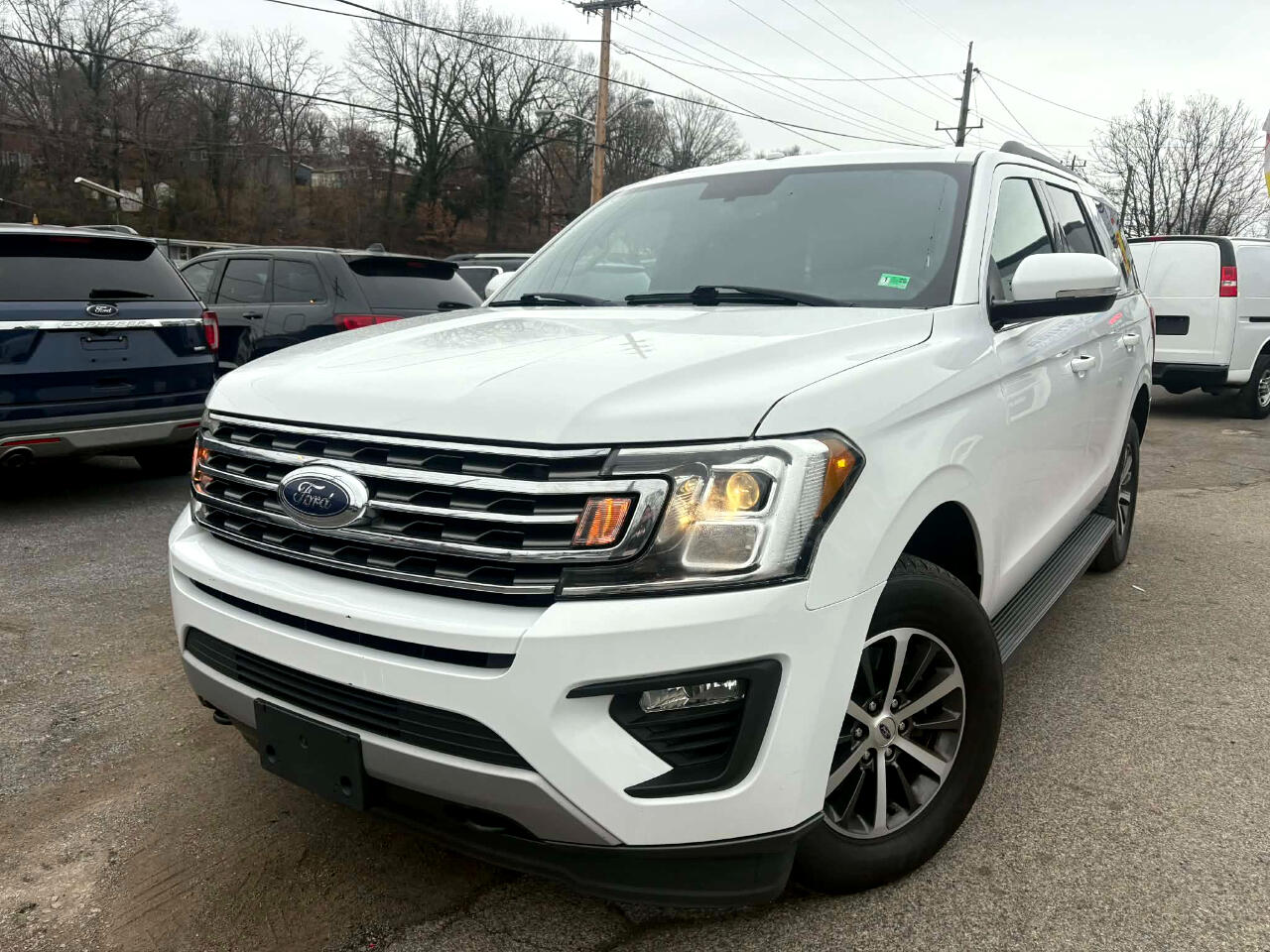 Ford Expedition XLT 4WD 2019