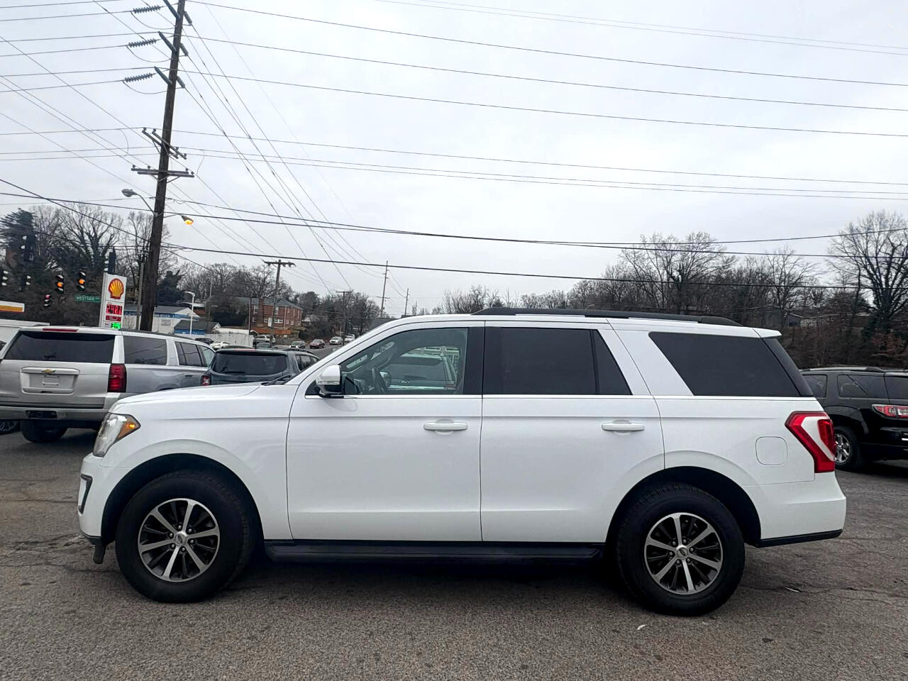 Ford Expedition XLT 4WD 2019