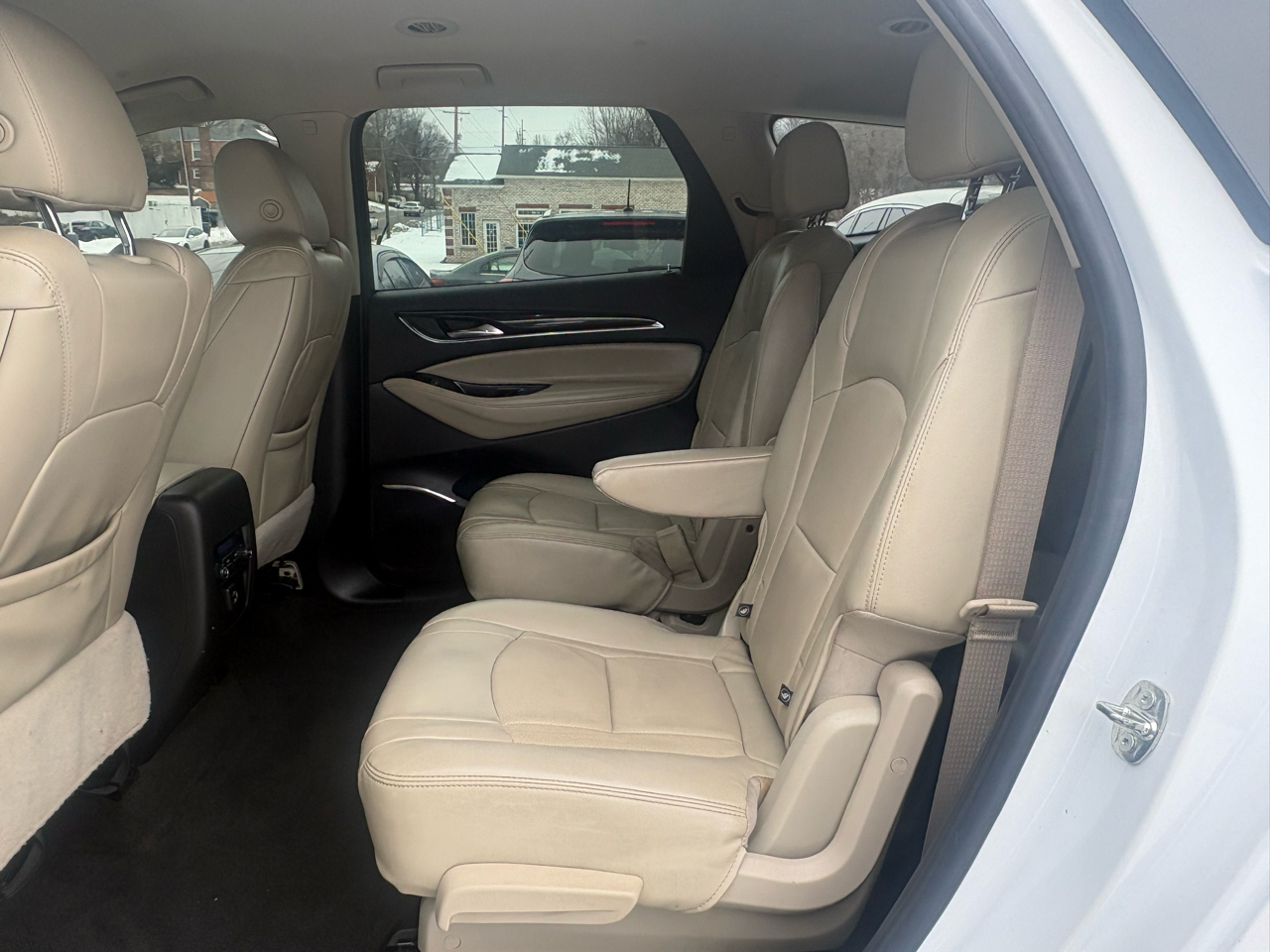 Buick Enclave Essence FWD 2020