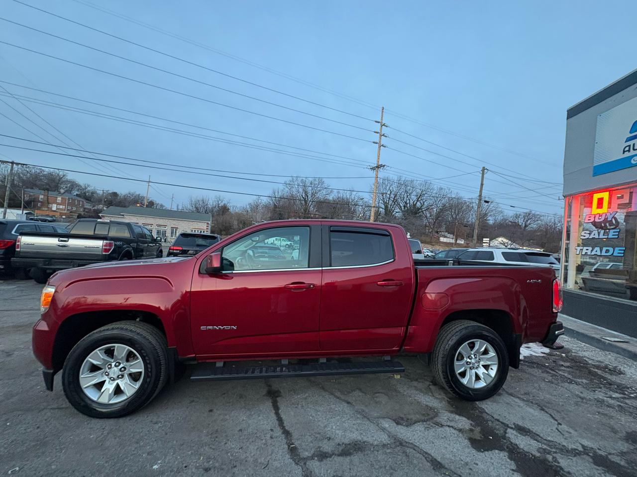 GMC Canyon SLE Crew Cab 4WD 2018