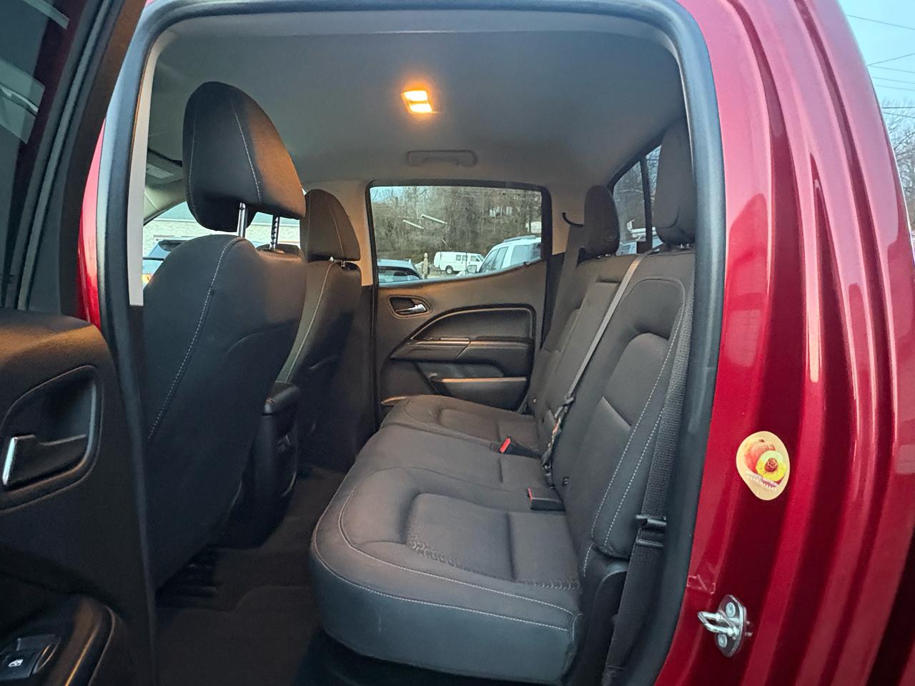 GMC Canyon SLE Crew Cab 4WD 2018