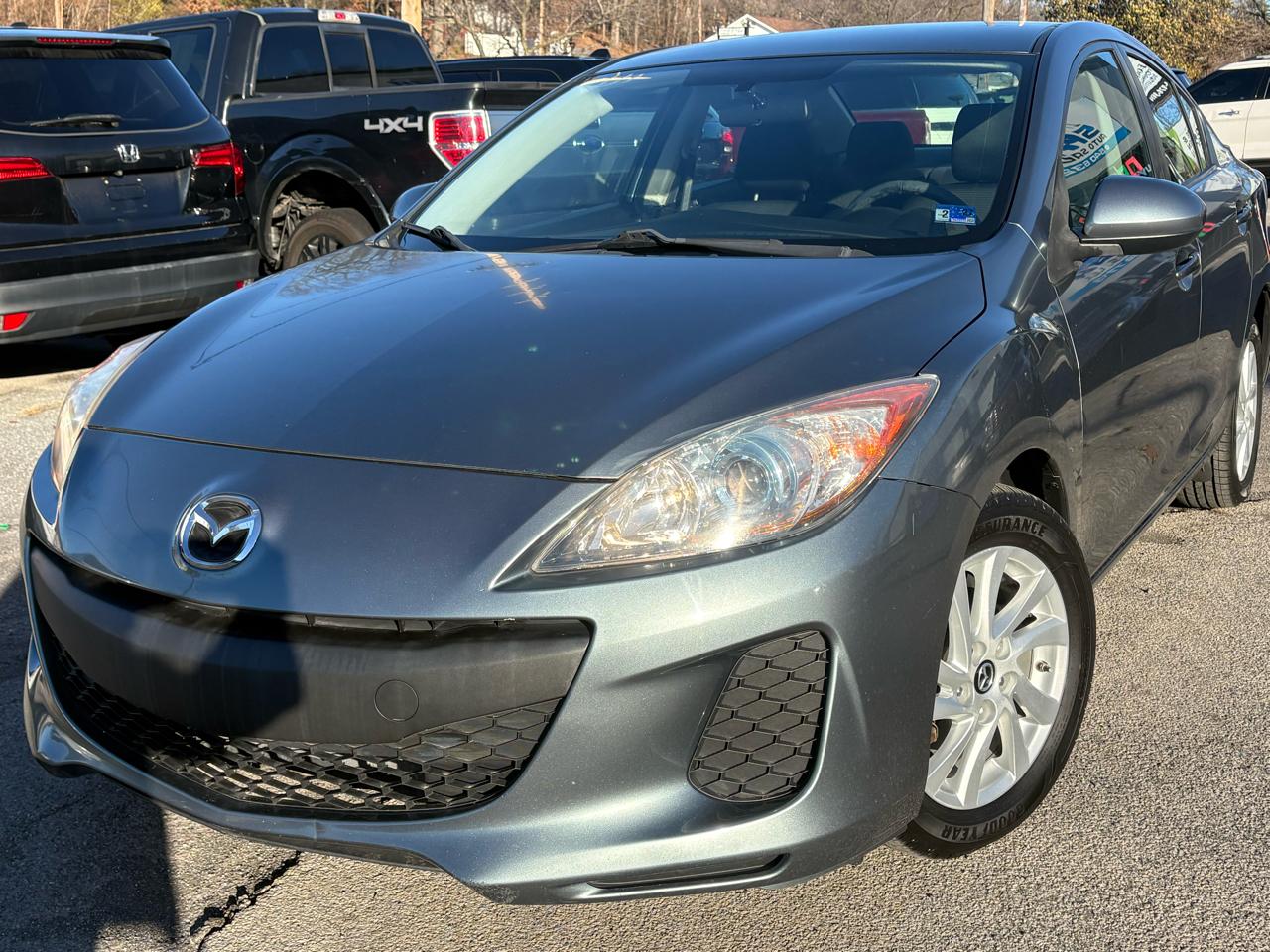 2013 Mazda MAZDA3 i Touring