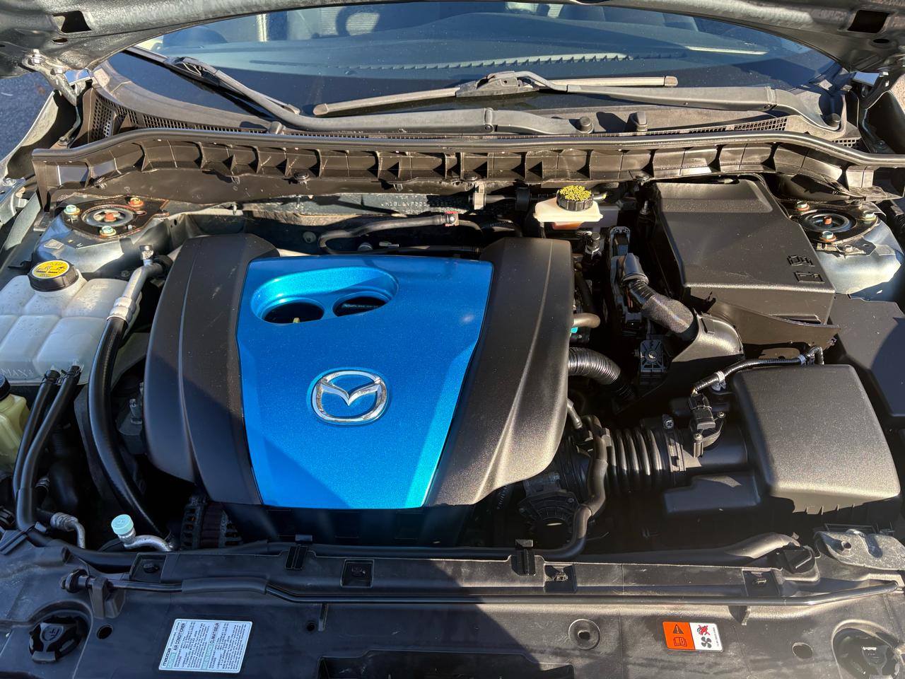 Mazda MAZDA3 i Touring AT 4-Door 2013
