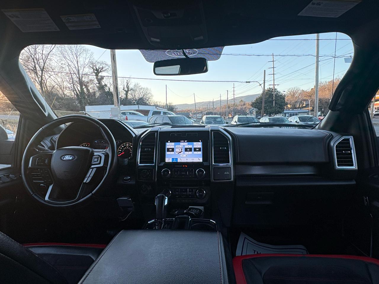 Ford F-150 4WD SuperCrew 150" XLT 2016