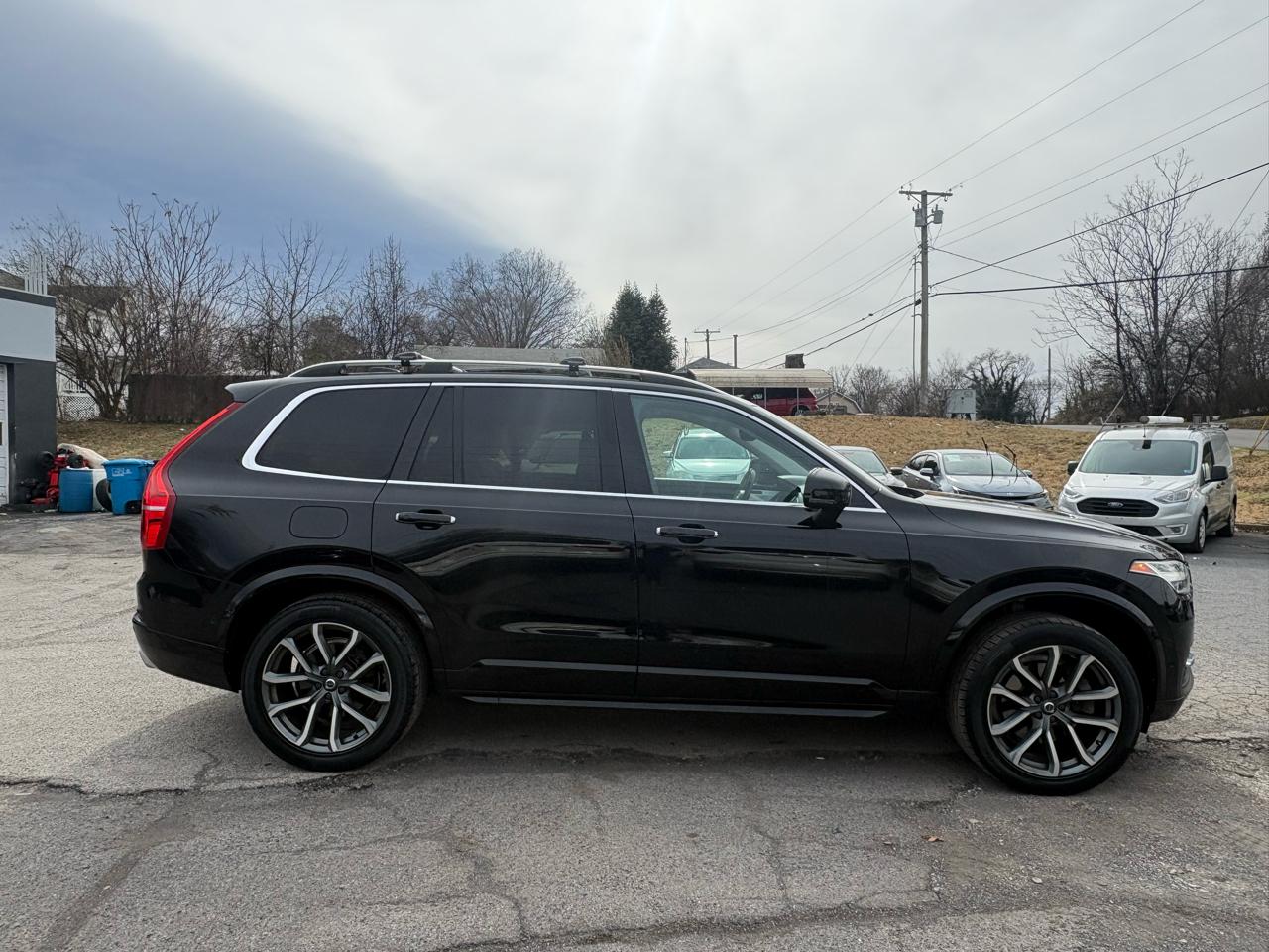 Volvo XC90 T6 Momentum AWD 2017