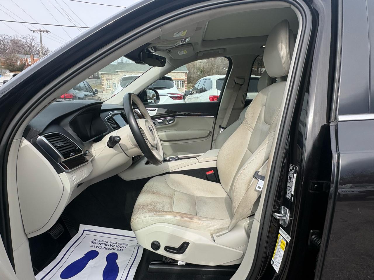 Volvo XC90 T6 Momentum AWD 2017