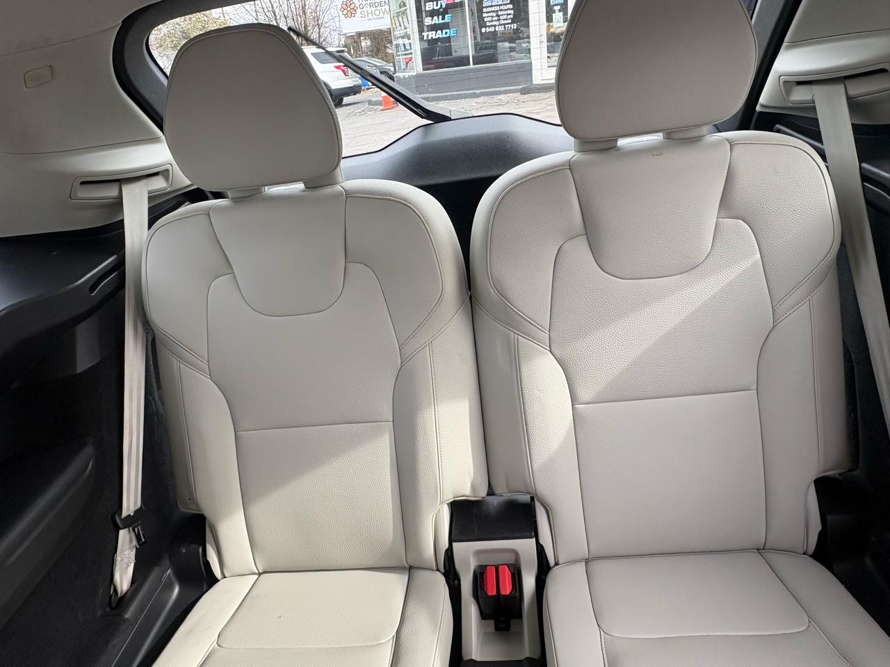 Volvo XC90 T6 Momentum AWD 2017