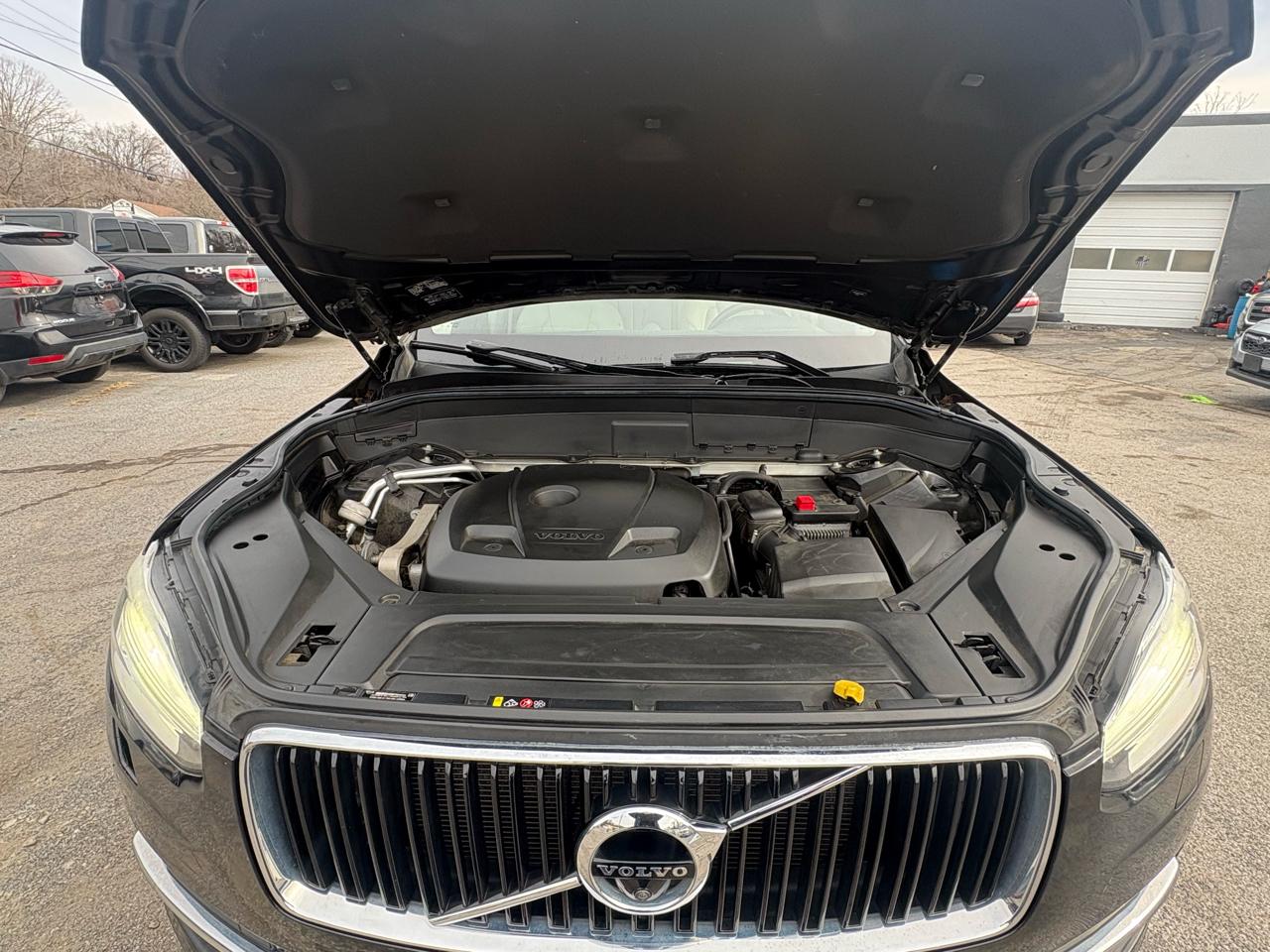 Volvo XC90 T6 Momentum AWD 2017