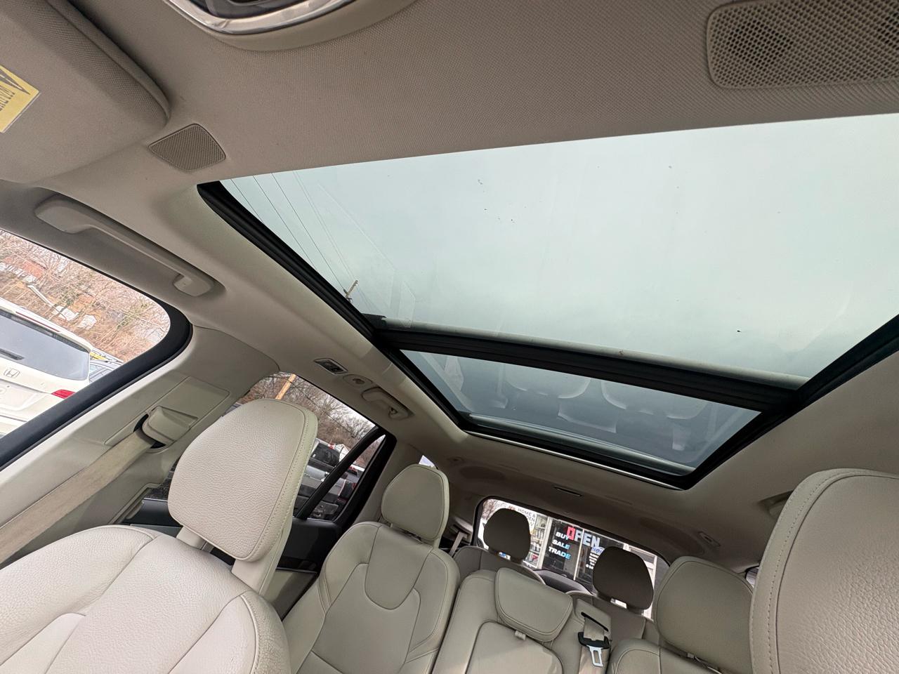 Volvo XC90 T6 Momentum AWD 2017