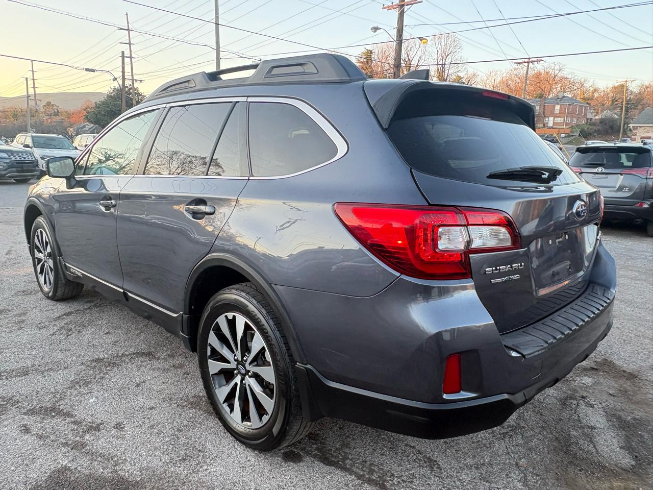 Subaru Outback 2.5i Limited 2016