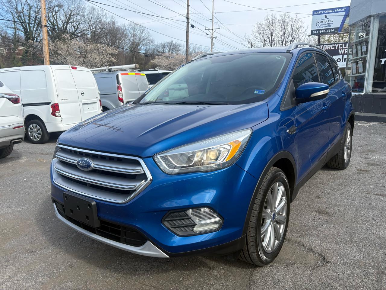 Ford Escape Titanium 4WD 2017
