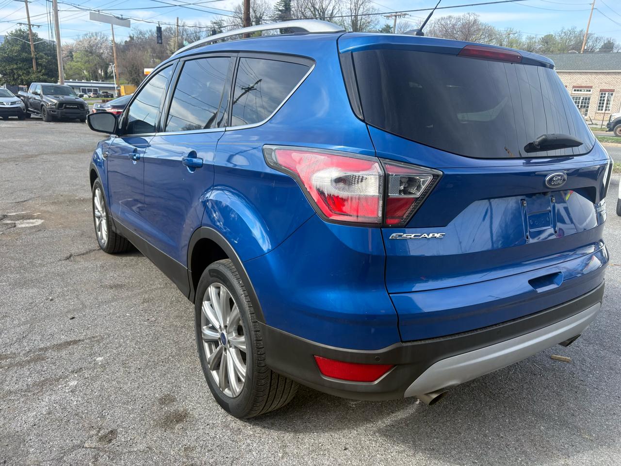 Ford Escape Titanium 4WD 2017