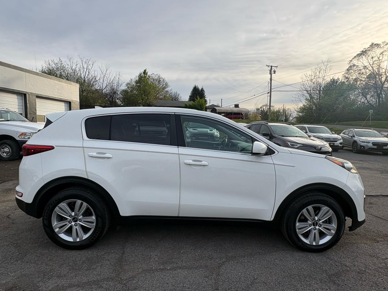 Kia Sportage LX FWD 2017