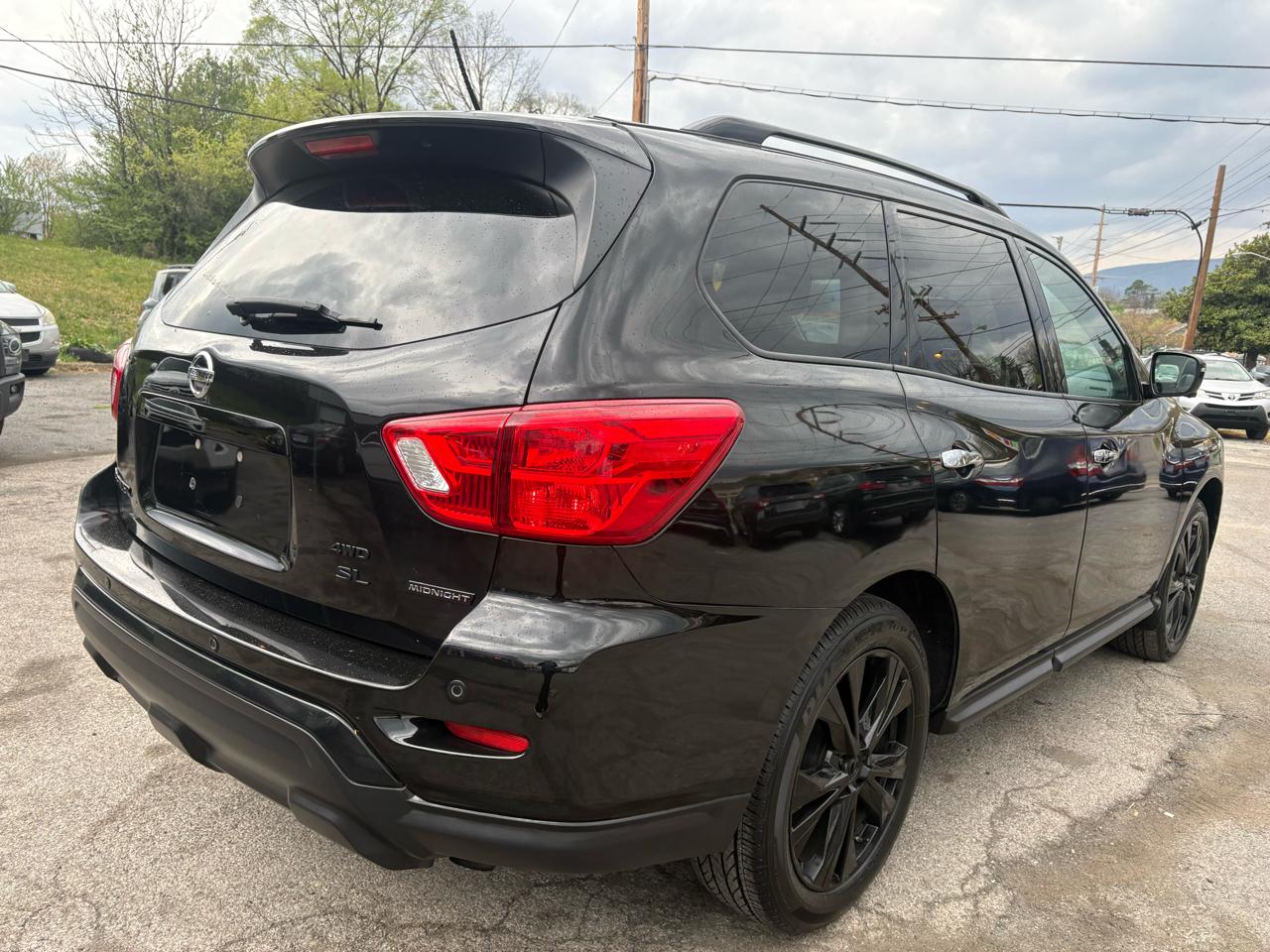 Nissan Pathfinder Platinum 4WD 2018