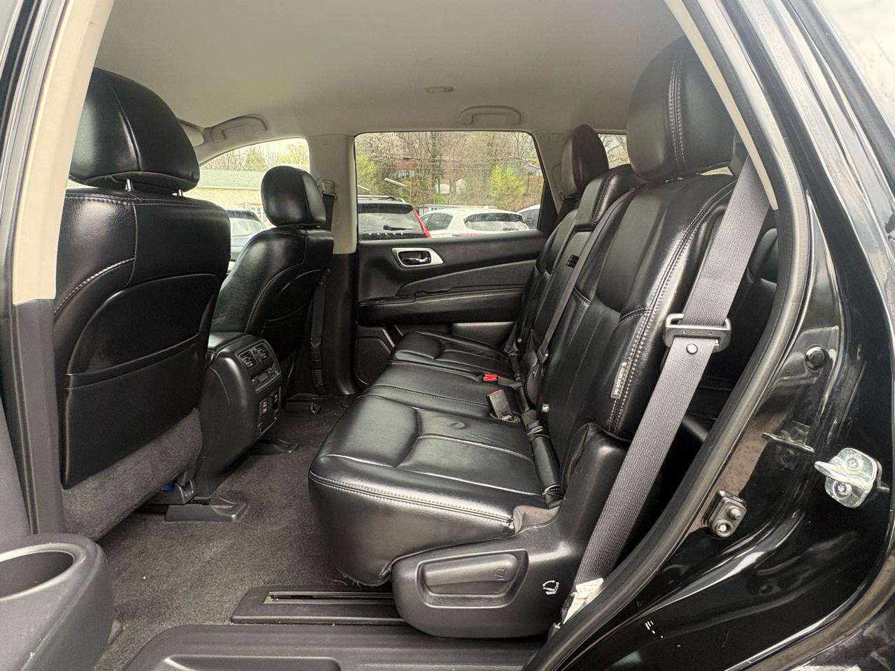 Nissan Pathfinder Platinum 4WD 2018