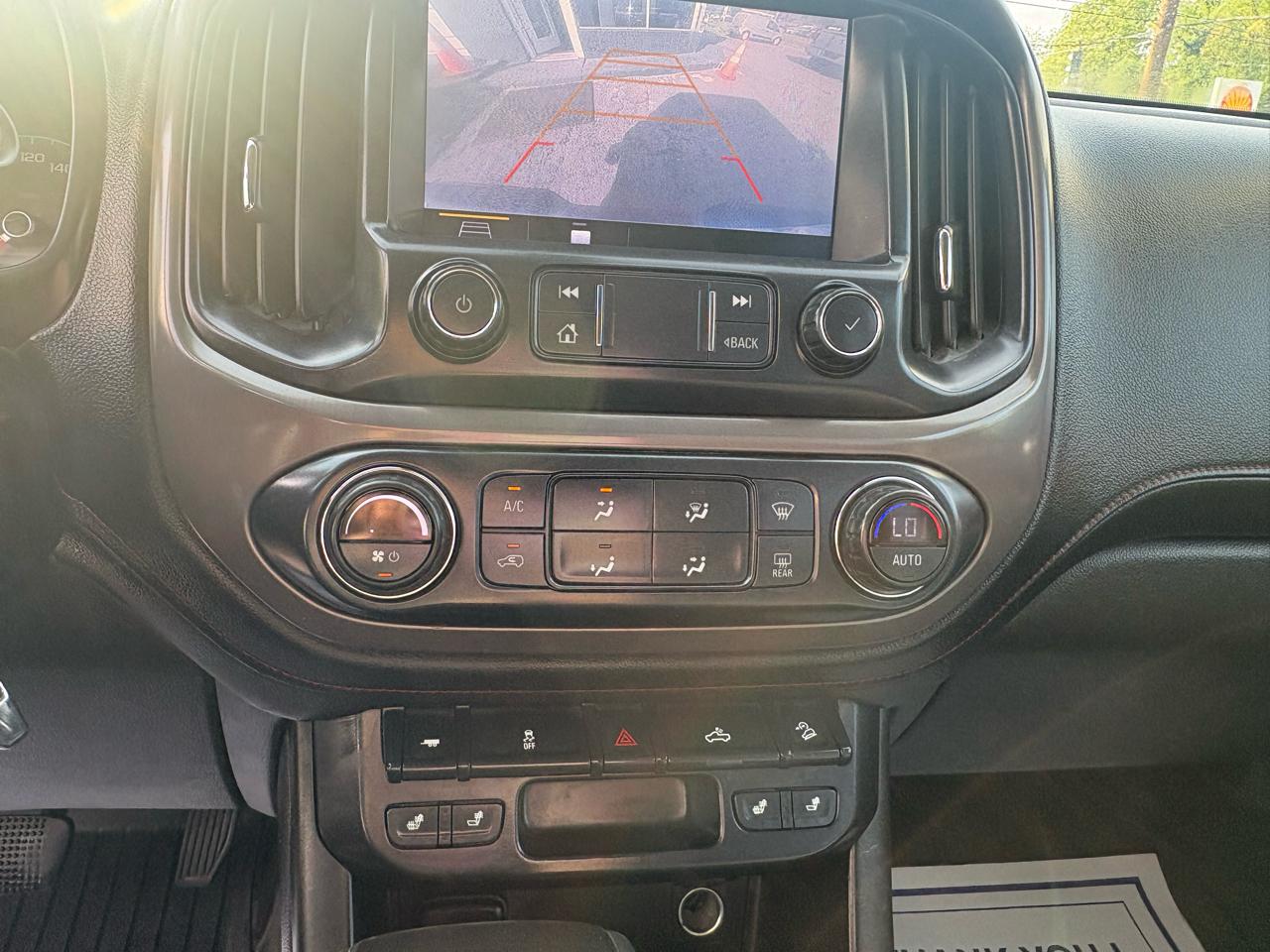 GMC Canyon All Terrain Crew Cab w/Cloth Short Box 4WD 2020