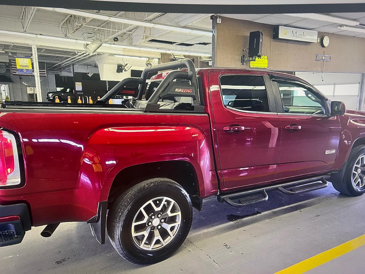 GMC Canyon All Terrain Crew Cab w/Cloth Short Box 4WD 2020