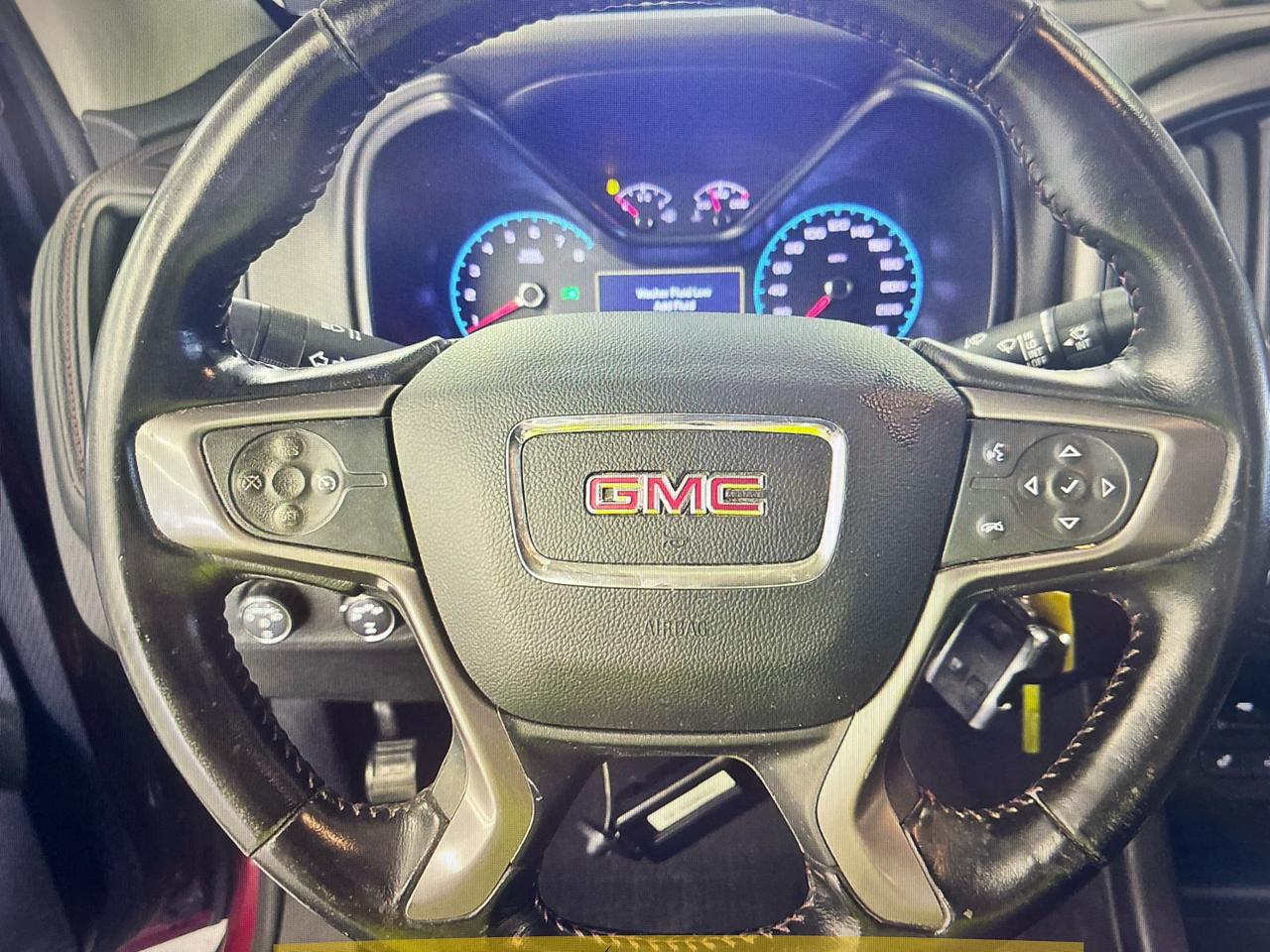 GMC Canyon All Terrain Crew Cab w/Cloth Short Box 4WD 2020