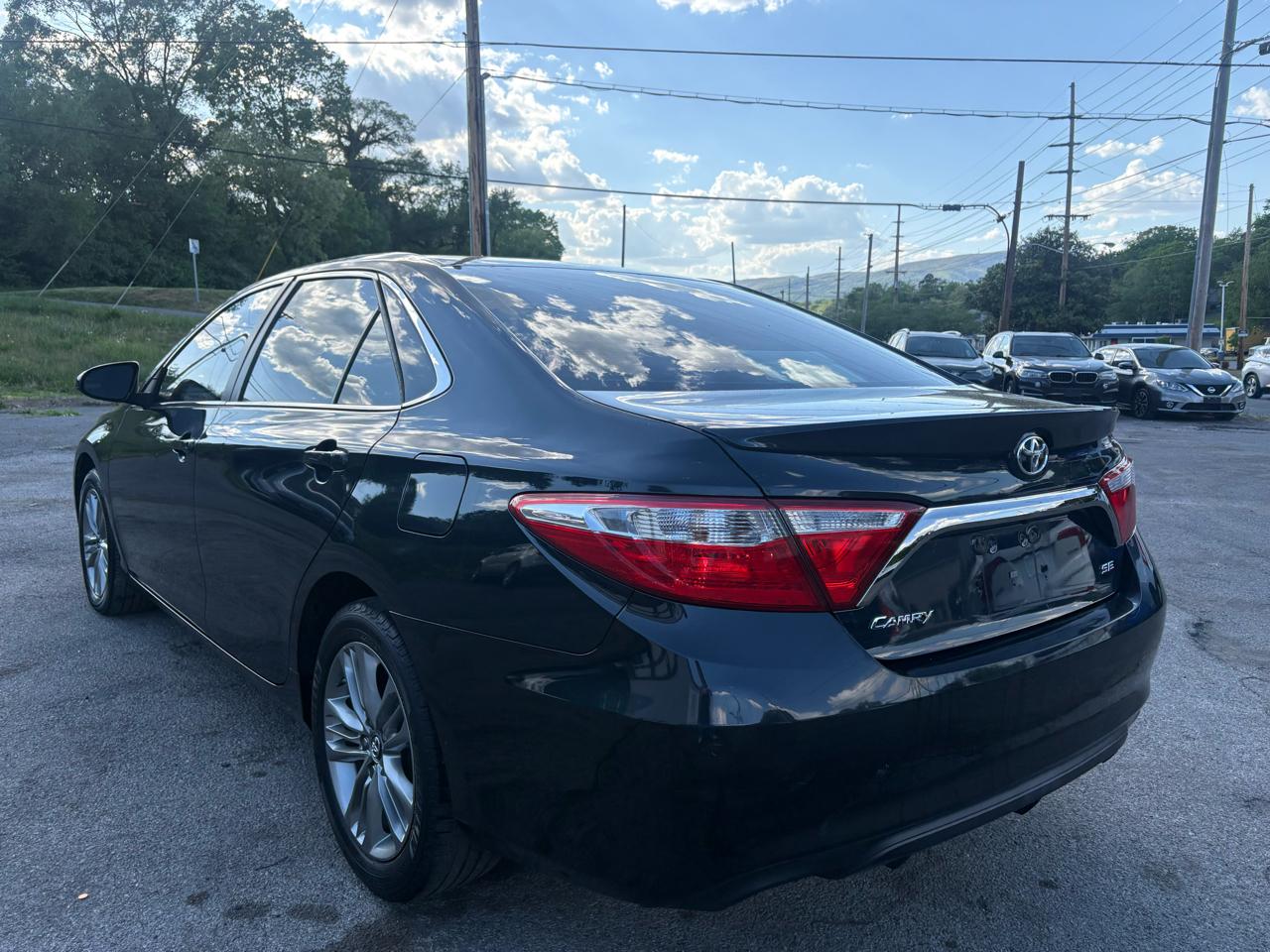 Toyota Camry SE 2017